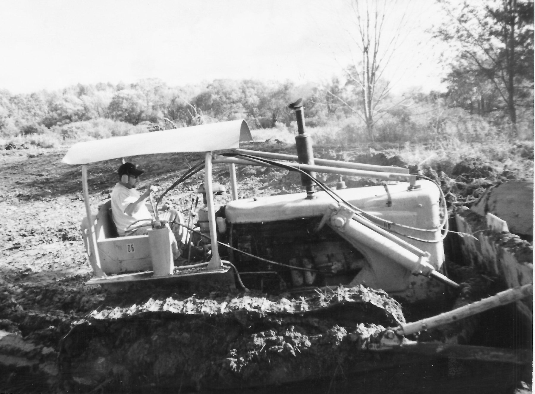 CAT D6 9U bulldozer (period-correct model) — a strong candidate for a hero image
